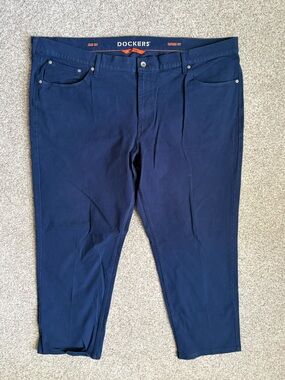 Dockers Navy Slim Tapered Men’s Chinos